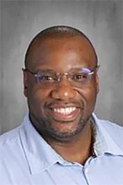Dante Leach